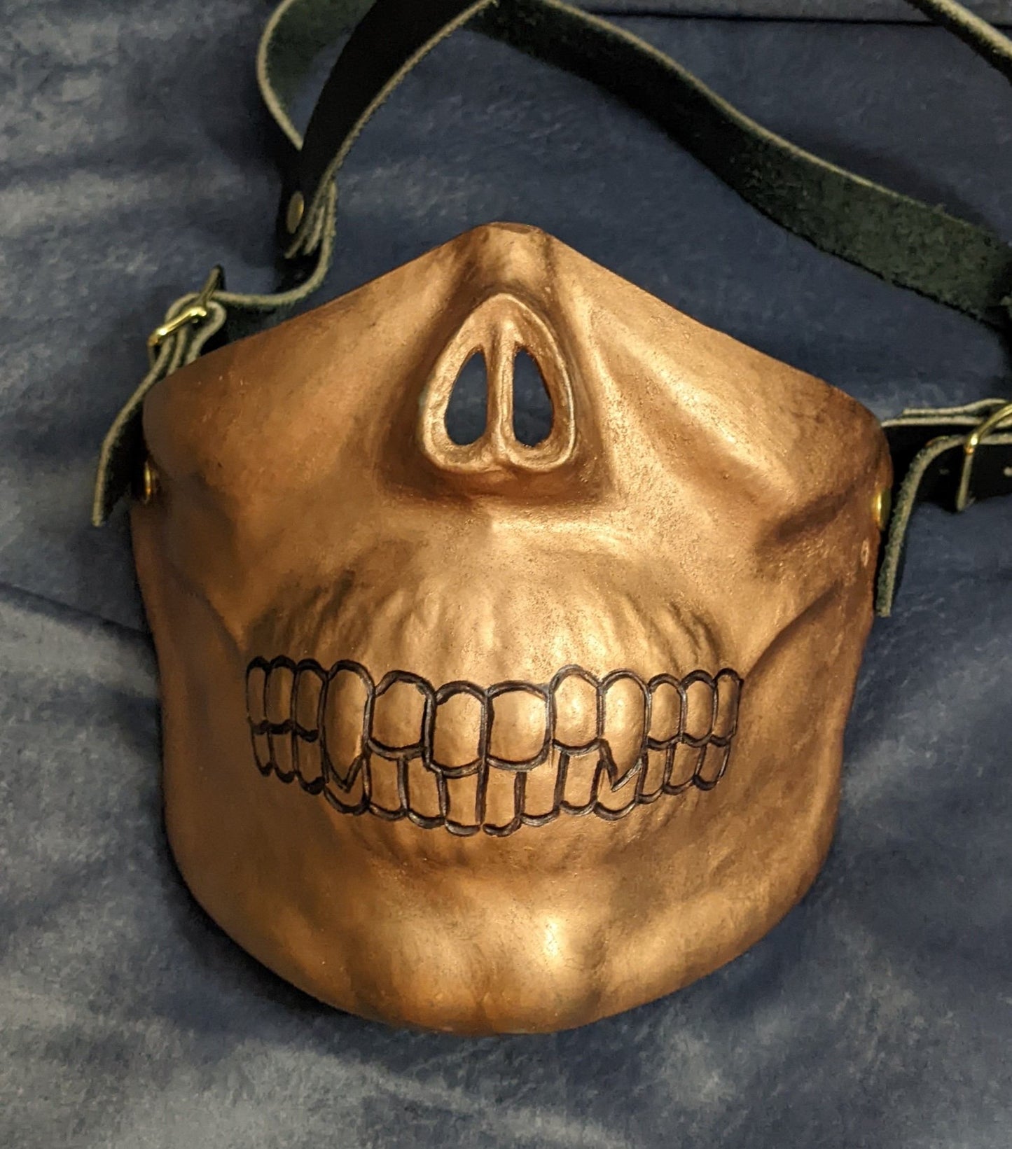 Skull Mask - Gold Color